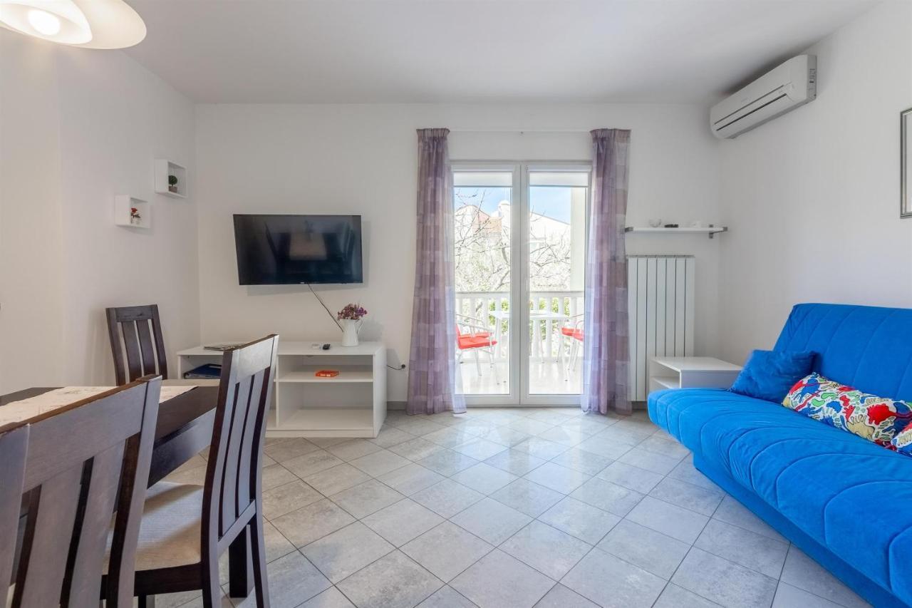 Apartments Vesna マリンスカ エクステリア 写真