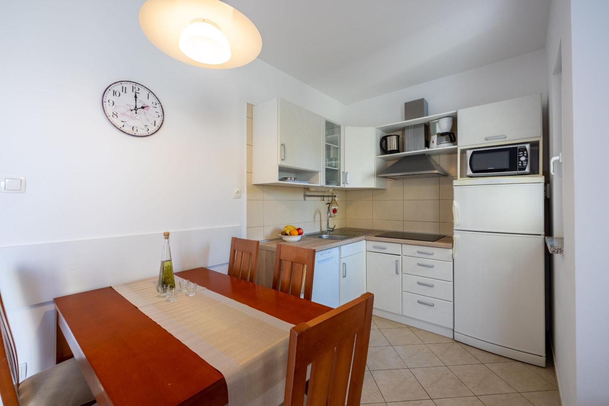 Apartments Vesna マリンスカ エクステリア 写真